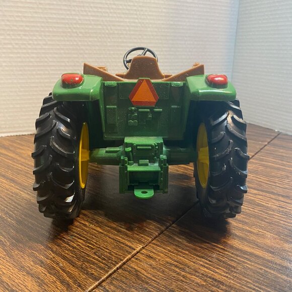 John Deere Ertl Licensed Green Toy Tractor 10”x5.5” Collectible Farm Vehicle - Picture 7 of 9